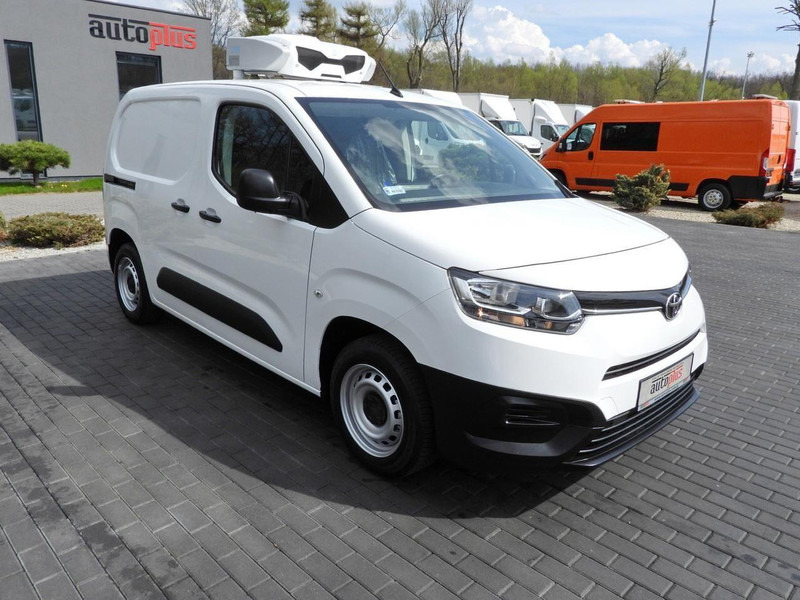 Toyota PROACE CITY FURGON CHŁODNIA -15*C ZASILANIE 230V TEMPOMAT KLIM - Малотоннажный рефрижератор: фото 4 Toyota PROACE CITY FURGON CHŁODNIA -15*C ZASILANIE 230V TEMPOMAT KLIM - Малотоннажный рефрижератор: фото 4