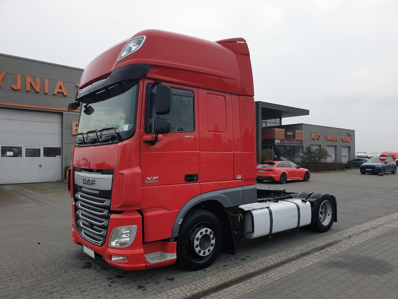 DAF XF 106 460 EURO 6 SSC LOW DECK - Тягач: фото 1 DAF XF 106 460 EURO 6 SSC LOW DECK - Тягач: фото 1