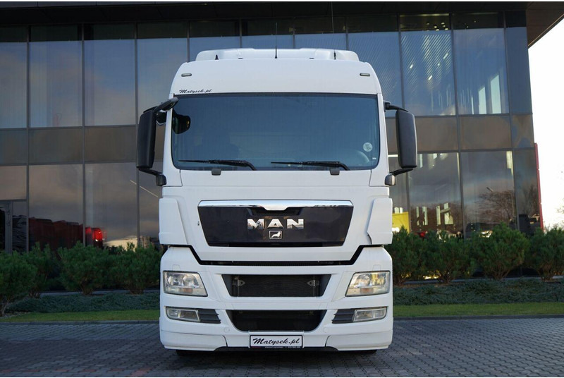 MAN TGX 18.440 / XLX / MEGA / MANUAL / LOW DECK - Тягач: фото 3 MAN TGX 18.440 / XLX / MEGA / MANUAL / LOW DECK - Тягач: фото 3