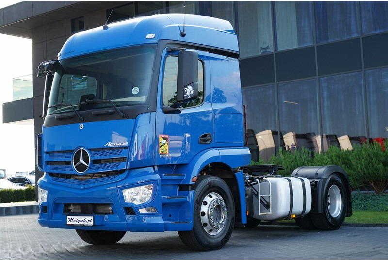 Mercedes-Benz ACTROS 1843 / PEŁNY ADR / ALUFELGI / EURO 6 / PO KONTRAKCIE SERW - Тягач: фото 1 Mercedes-Benz ACTROS 1843 / PEŁNY ADR / ALUFELGI / EURO 6 / PO KONTRAKCIE SERW - Тягач: фото 1