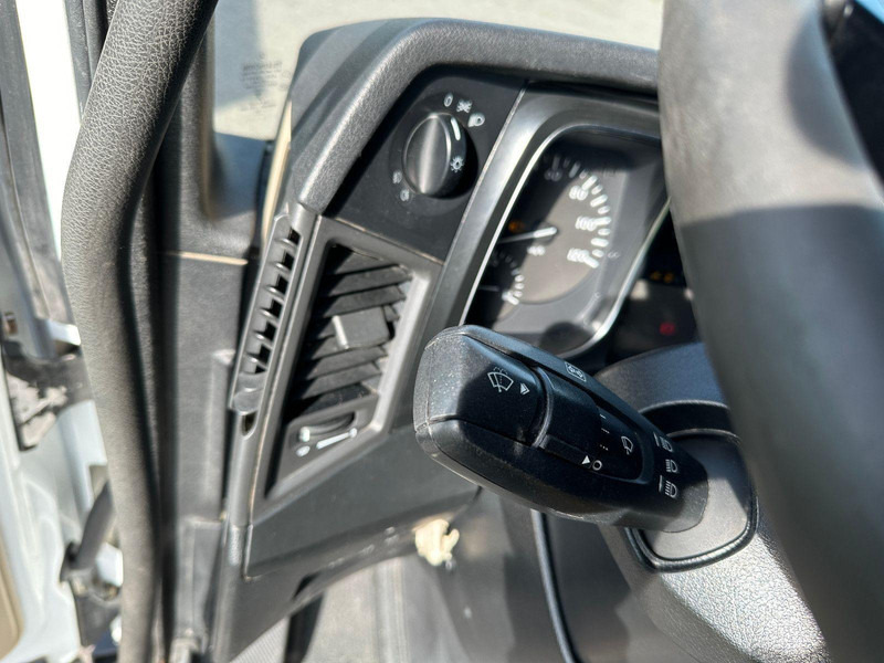 Тягач Mercedes-Benz Actros 1845: фото 18