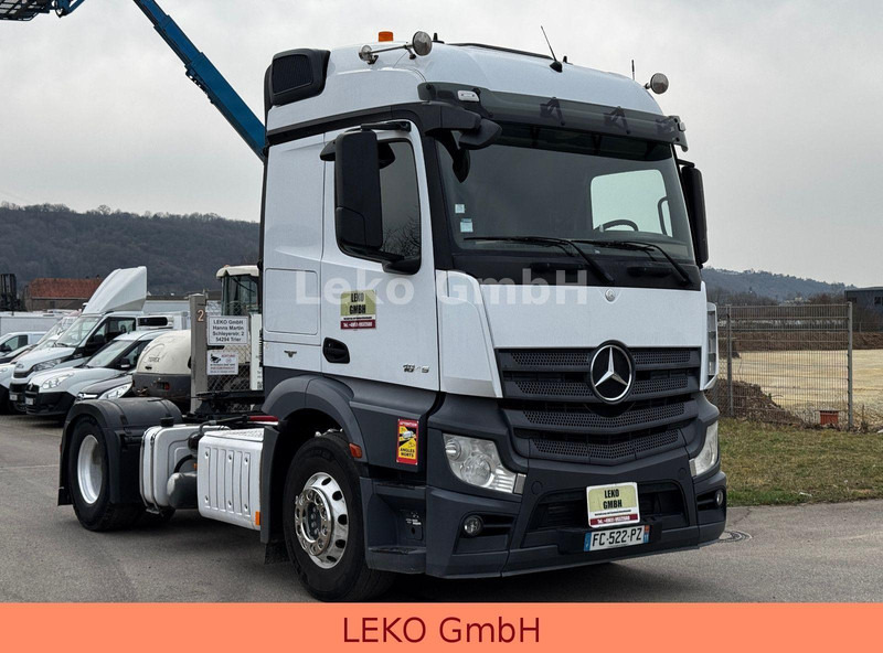 Mercedes-Benz Actros 1845 - Тягач: фото 1 Mercedes-Benz Actros 1845 - Тягач: фото 1