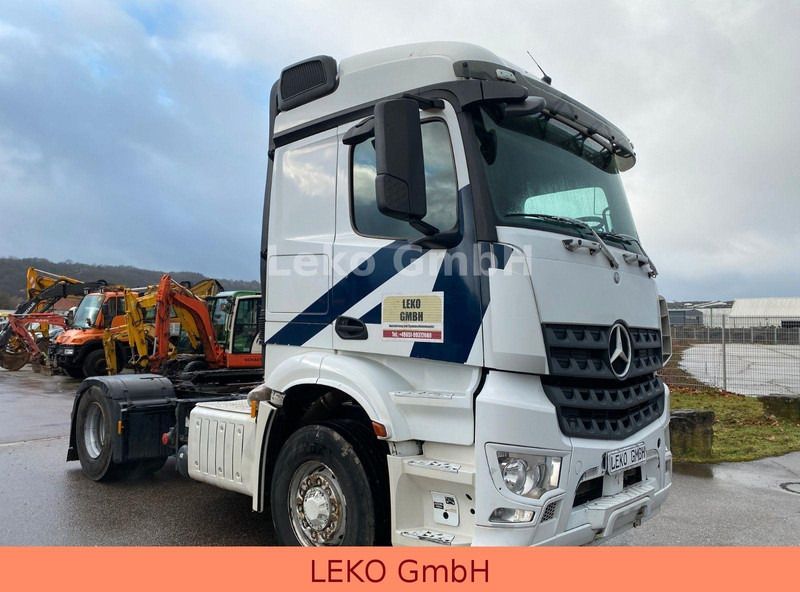 Mercedes-Benz Arocs 4x4 Euro 6 Kipphydraulik - Тягач: фото 1 Mercedes-Benz Arocs 4x4 Euro 6 Kipphydraulik - Тягач: фото 1