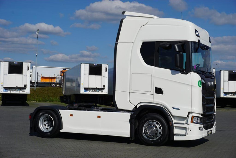 Scania S 500 / EURO 6 / ACC / RETARDER / PEŁNA OPCJA / JAK NOWA - Тягач: фото 4 Scania S 500 / EURO 6 / ACC / RETARDER / PEŁNA OPCJA / JAK NOWA - Тягач: фото 4
