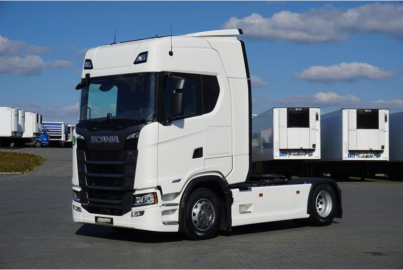 Scania S 500 / EURO 6 / ACC / RETARDER / PEŁNA OPCJA / JAK NOWA - Тягач: фото 2 Scania S 500 / EURO 6 / ACC / RETARDER / PEŁNA OPCJA / JAK NOWA - Тягач: фото 2