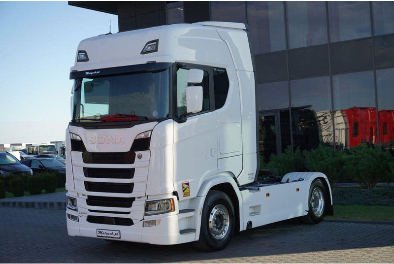 Scania S 500 / RETARDER / FULL AIRMATIC / ALUFELGI / OPONY 100% / - Тягач: фото 4 Scania S 500 / RETARDER / FULL AIRMATIC / ALUFELGI / OPONY 100% / - Тягач: фото 4