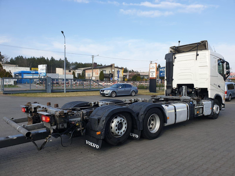 Грузовик-шасси Volvo FH 460 EURO 6 BDF SWAP CHASSIS + TRAILER FLIEGL TWP180: фото 9 Грузовик-шасси Volvo FH 460 EURO 6 BDF SWAP CHASSIS + TRAILER FLIEGL TWP180: фото 9