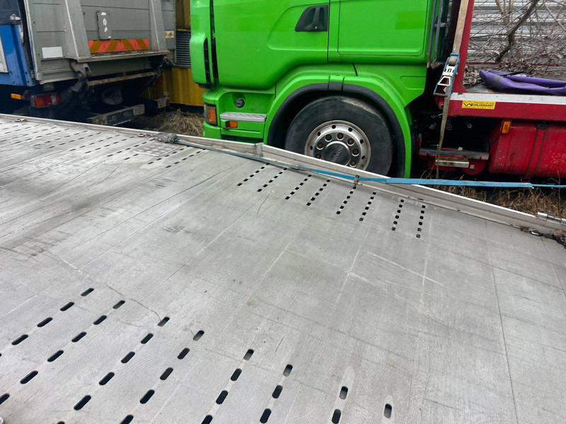 Fgs for 2 cars + winch - Полуприцеп-автовоз: фото 5 Fgs for 2 cars + winch - Полуприцеп-автовоз: фото 5