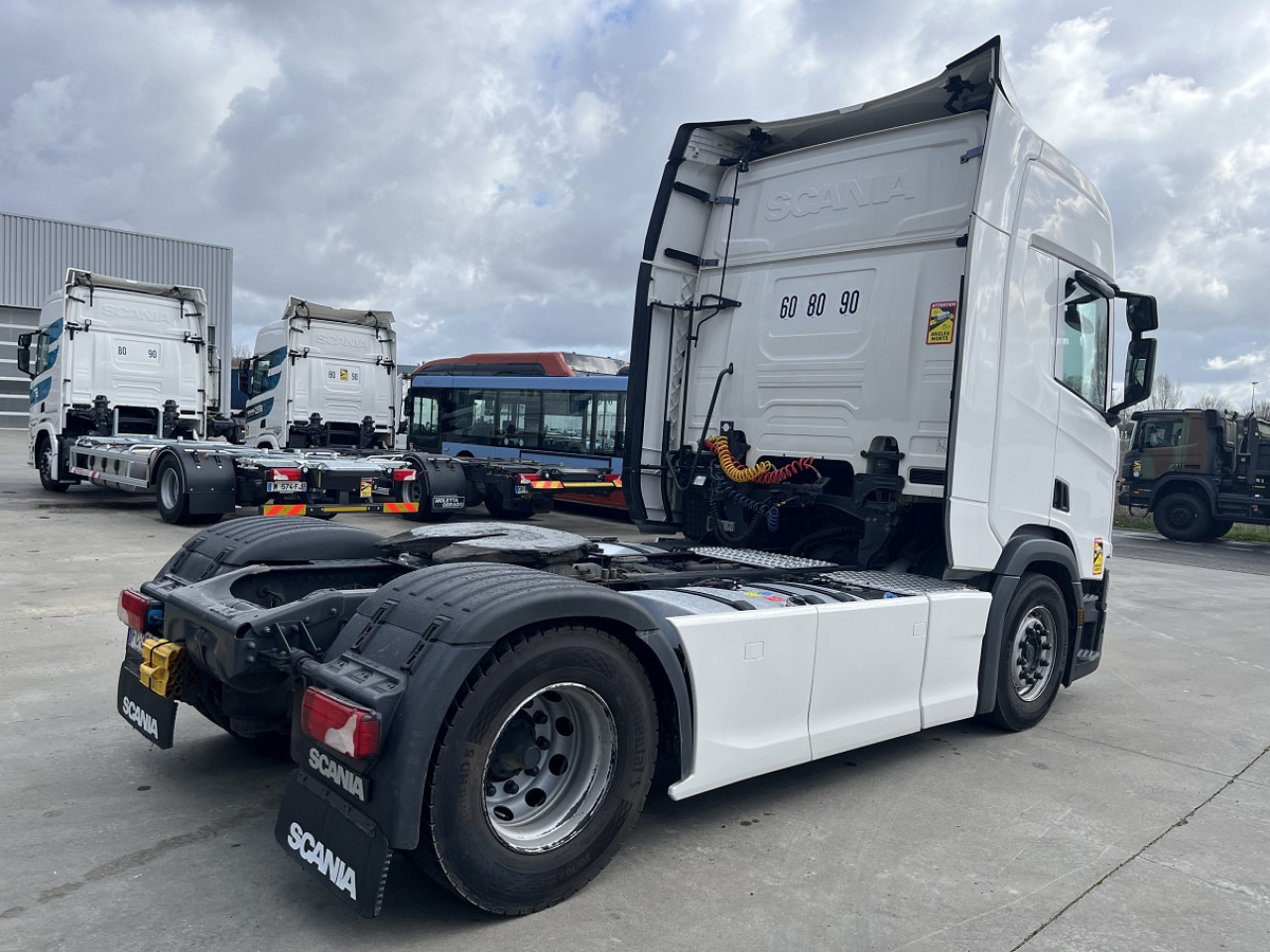 SCANIA R 450 A4x2NA - Тягач: фото 4 SCANIA R 450 A4x2NA - Тягач: фото 4