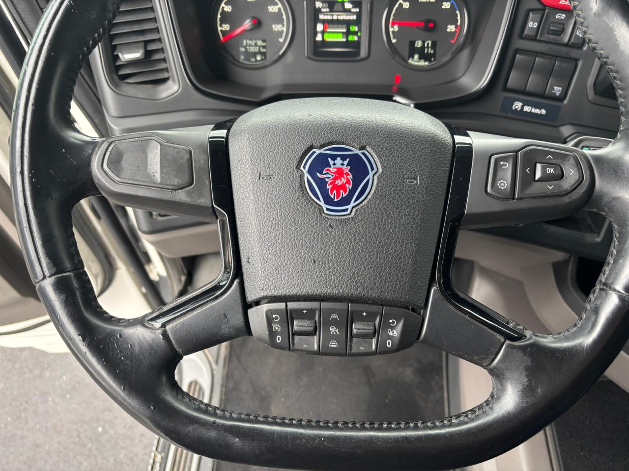 SCANIA R 500 A4x2NA - Тягач: фото 4 SCANIA R 500 A4x2NA - Тягач: фото 4