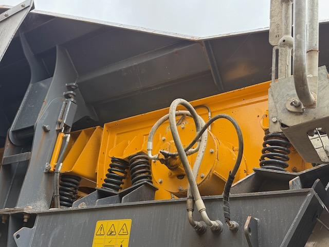 Tesab - Щековая дробилка: фото 3 Tesab - Щековая дробилка: фото 3