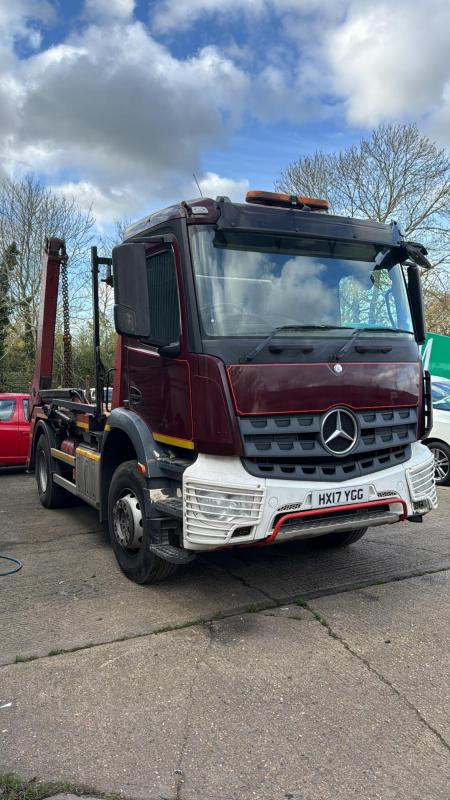 Mercedes Arocs1824 Ton Skip loader Arocs 1824 Skip Loader - Портальный бункеровоз: фото 3 Mercedes Arocs1824 Ton Skip loader Arocs 1824 Skip Loader - Портальный бункеровоз: фото 3