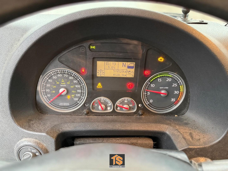 Iveco IVECO EUROCARGO 120E25 12TON - MANUAL - EURO 5 - KOFFER/BOX - NL TRUCK! - Грузовик с закрытым кузовом: фото 4 Iveco IVECO EUROCARGO 120E25 12TON - MANUAL - EURO 5 - KOFFER/BOX - NL TRUCK! - Грузовик с закрытым кузовом: фото 4