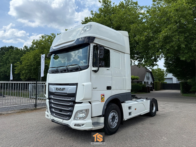 DAF FT XF 480 SSC 2 TANKS - ENGINE PROBLEM - NOKKEN - Тягач: фото 1 DAF FT XF 480 SSC 2 TANKS - ENGINE PROBLEM - NOKKEN - Тягач: фото 1