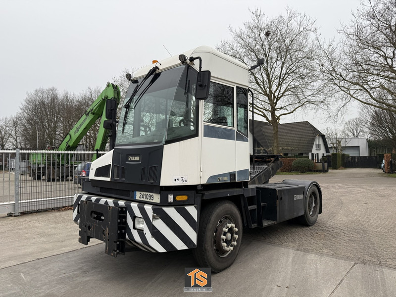 Kalmar T2 TERMINAL TRUCK - 11423 HOURS - TOP! - Тягач: фото 1 Kalmar T2 TERMINAL TRUCK - 11423 HOURS - TOP! - Тягач: фото 1