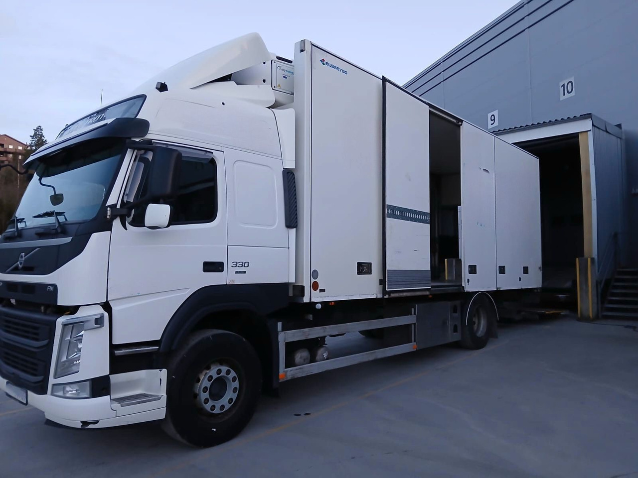 Volvo FM330 / Carrier Supra 850 nordic - Рефрижератор: фото 1 Volvo FM330 / Carrier Supra 850 nordic - Рефрижератор: фото 1