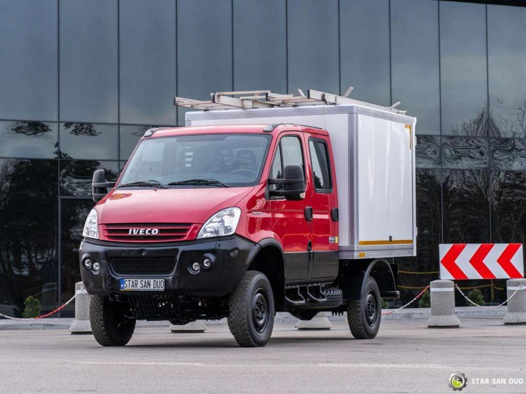 Iveco DAILY 4X4 OFFROAD CAMPER BOX DOKA Iveco DAILY 4X4 OFFROAD CAMPER BOX DOKA - Грузовик-шасси: фото 1 Iveco DAILY 4X4 OFFROAD CAMPER BOX DOKA Iveco DAILY 4X4 OFFROAD CAMPER BOX DOKA - Грузовик-шасси: фото 1
