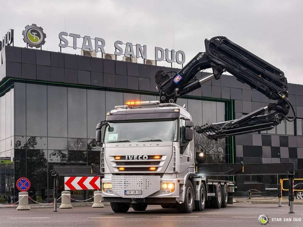 Iveco STRALIS AS320S50Y 8x2 HMF 8520-0K6 FLY JIB Winc - Автоманипулятор: фото 1 Iveco STRALIS AS320S50Y 8x2 HMF 8520-0K6 FLY JIB Winc - Автоманипулятор: фото 1