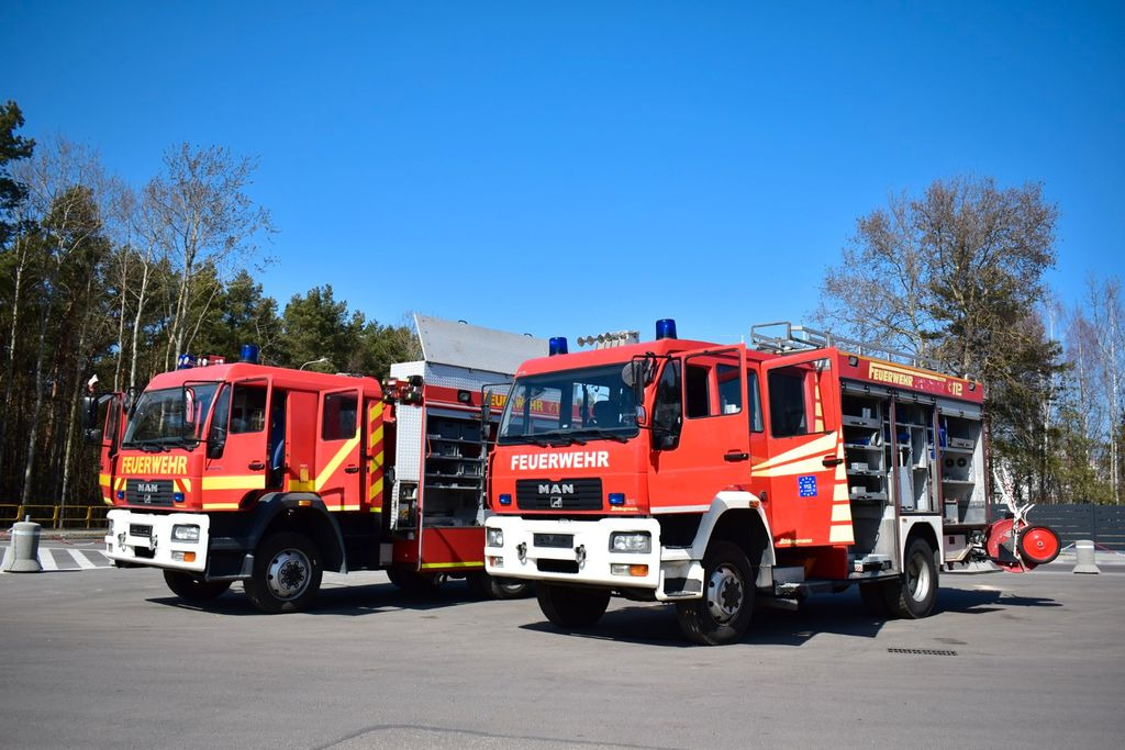 MAN 4x4 Firetruck Feuerwehr DOKA Expedition Camper - Пожарная машина: фото 3 MAN 4x4 Firetruck Feuerwehr DOKA Expedition Camper - Пожарная машина: фото 3