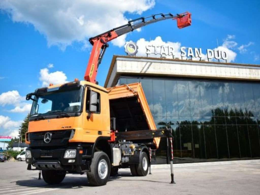 Mercedes-Benz ACTROS 1841 4x4 PALFINGER PK 22002 CRANE KIPER - Автоманипулятор: фото 5 Mercedes-Benz ACTROS 1841 4x4 PALFINGER PK 22002 CRANE KIPER - Автоманипулятор: фото 5
