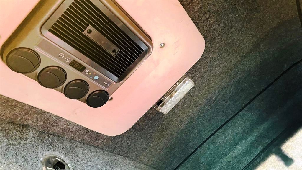 Автоманипулятор, Грузовик бортовой/ Платформа Mercedes-Benz ACTROS 2546 6x2 Palfinger PK 50002 EURO 5 Cran .: фото 26 Автоманипулятор, Грузовик бортовой/ Платформа Mercedes-Benz ACTROS 2546 6x2 Palfinger PK 50002 EURO 5 Cran .: фото 26