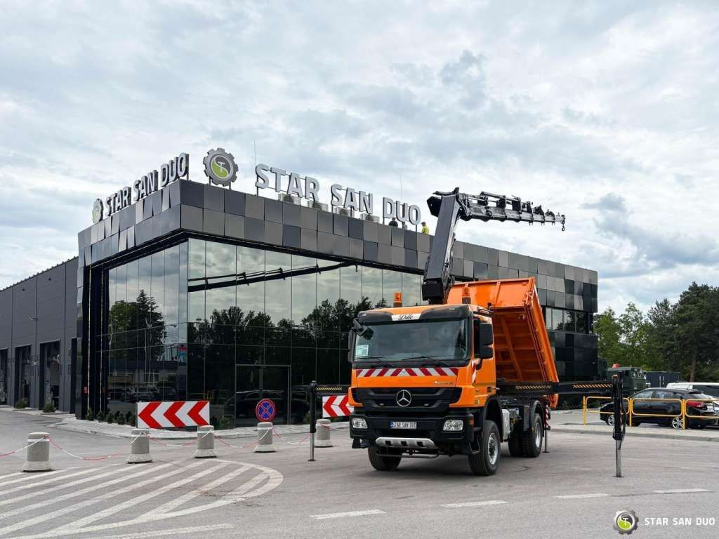 Mercedes-Benz Actros 1841 AK 4x4 Hiab 288E-7 Crane Kipper - Самосвал: фото 2 Mercedes-Benz Actros 1841 AK 4x4 Hiab 288E-7 Crane Kipper - Самосвал: фото 2