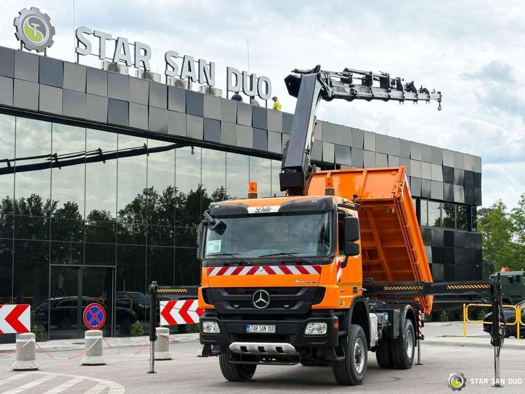 Mercedes-Benz Actros 1841 AK 4x4 Hiab 288E-7 Crane Kipper - Самосвал: фото 5 Mercedes-Benz Actros 1841 AK 4x4 Hiab 288E-7 Crane Kipper - Самосвал: фото 5