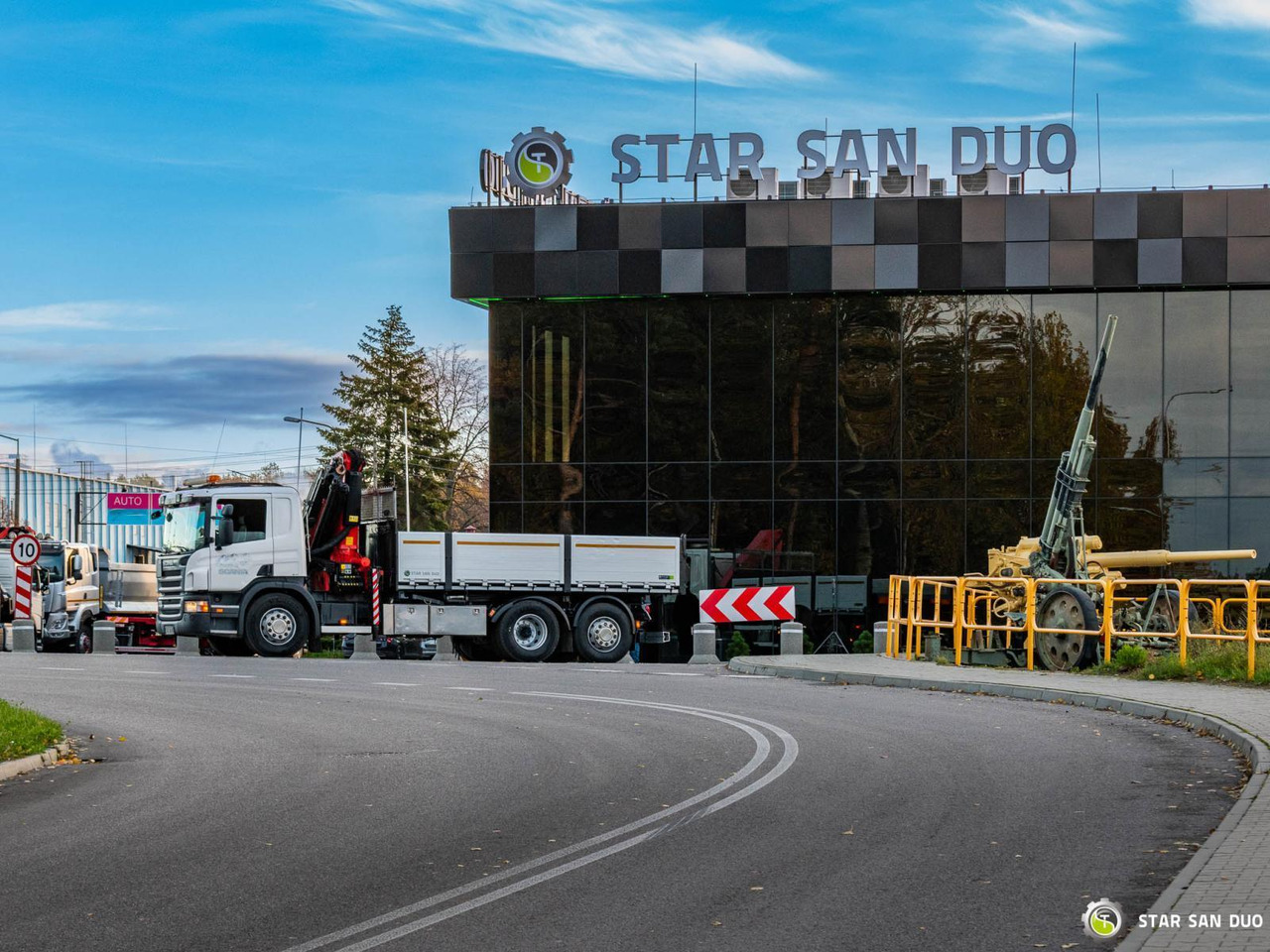 - Самосвал: фото 2 - Самосвал: фото 2