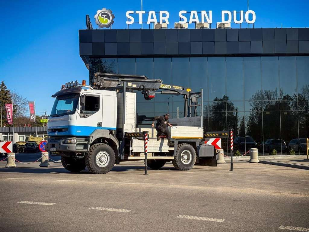 Новый Автоманипулятор, Грузовик бортовой/ Платформа Renault  KERAX 270 4x4 PALFINGER PK 16502 CRANE WINCH: фото 12