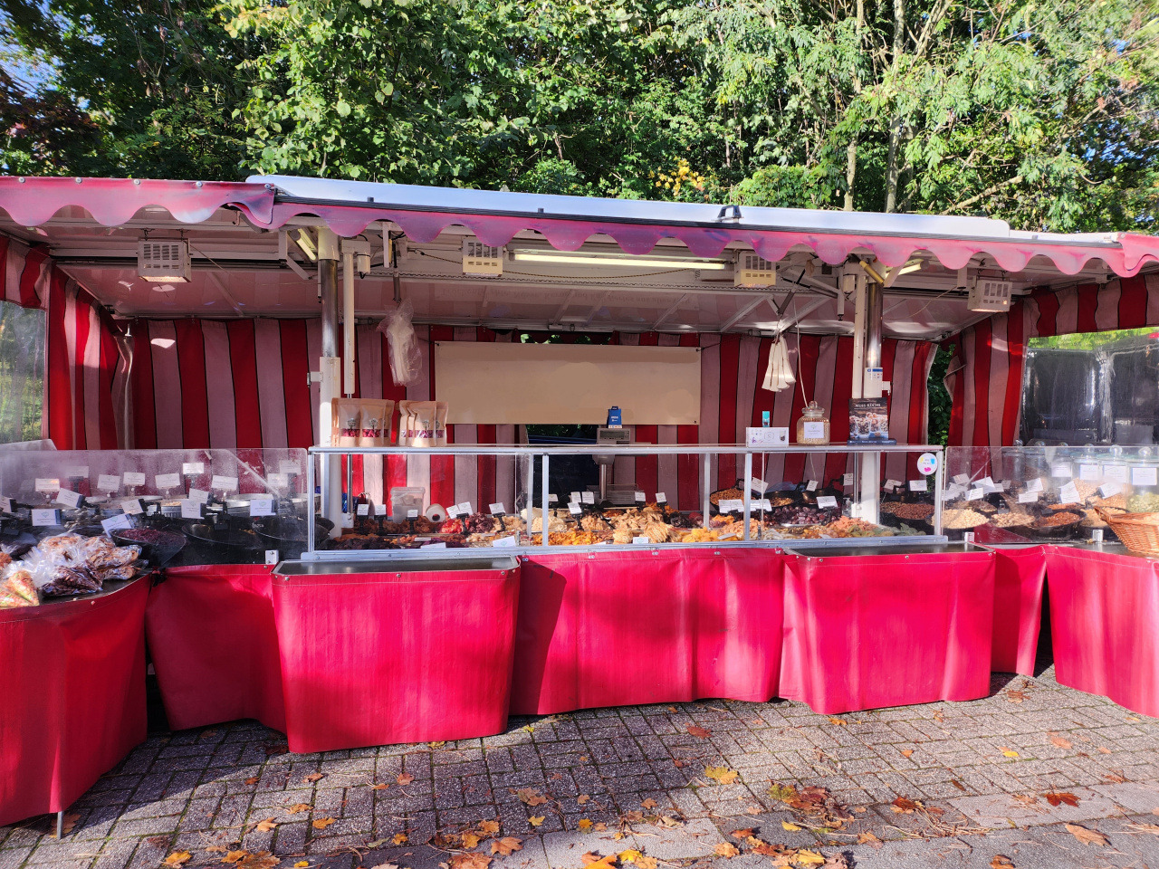 Verkaufsanhänger Alf - Торговый прицеп: фото 2 Verkaufsanhänger Alf - Торговый прицеп: фото 2