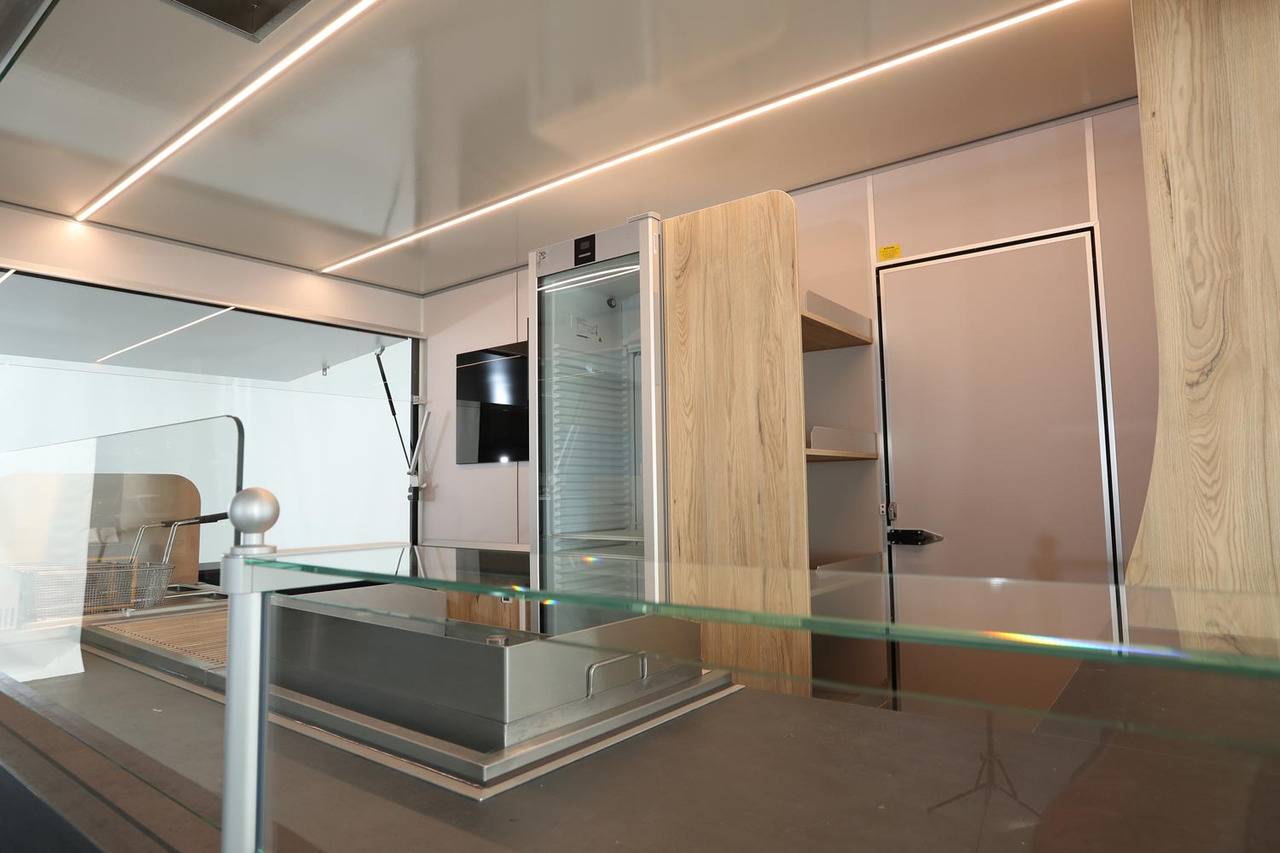 Verkaufsanhänger BORCO HÖHNS - Торговый прицеп: фото 2 Verkaufsanhänger BORCO HÖHNS - Торговый прицеп: фото 2