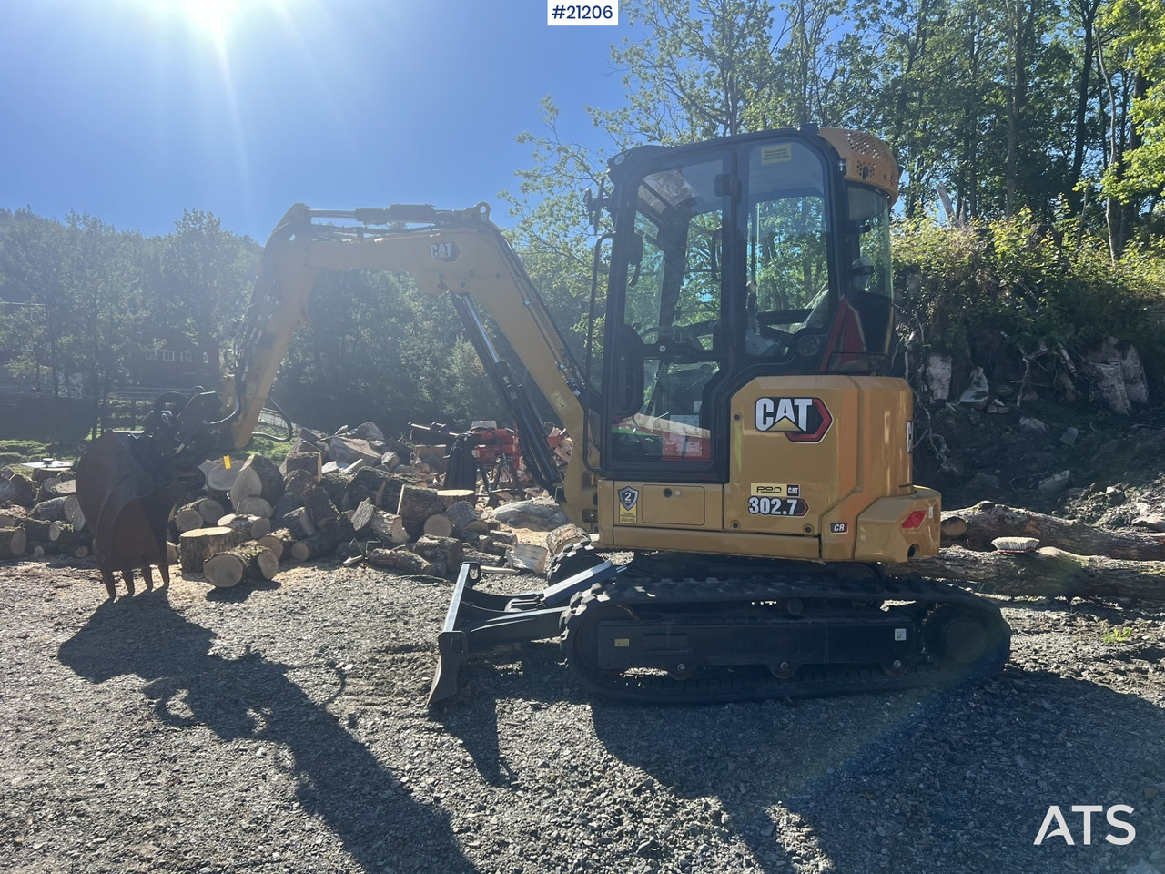 Caterpillar 302.7 CR - Мини-экскаватор: фото 4 Caterpillar 302.7 CR - Мини-экскаватор: фото 4