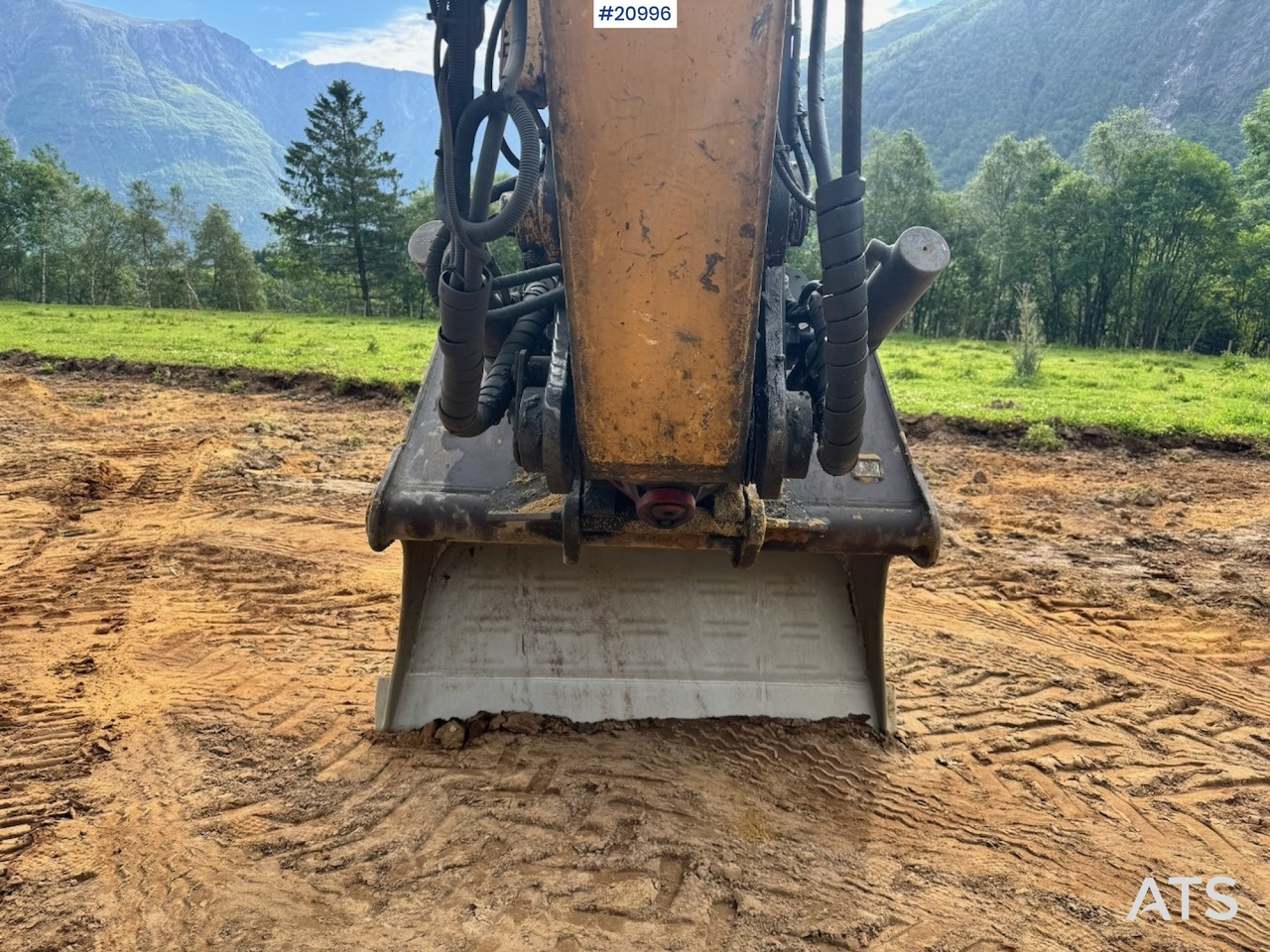 Гусеничный экскаватор Caterpillar 320EL: фото 31