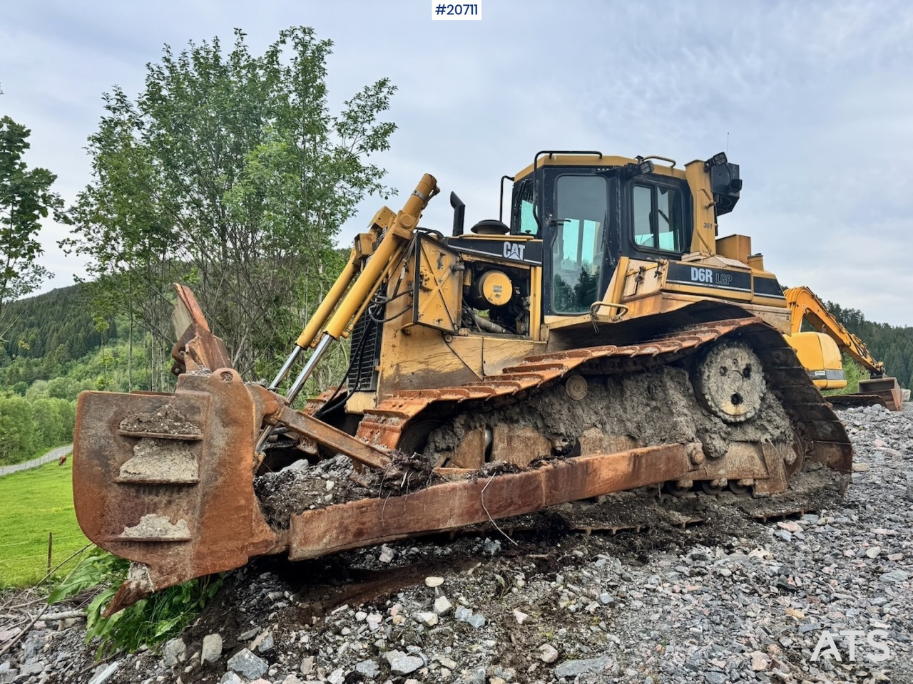 Caterpillar D6R LGP - Бульдозер: фото 2 Caterpillar D6R LGP - Бульдозер: фото 2