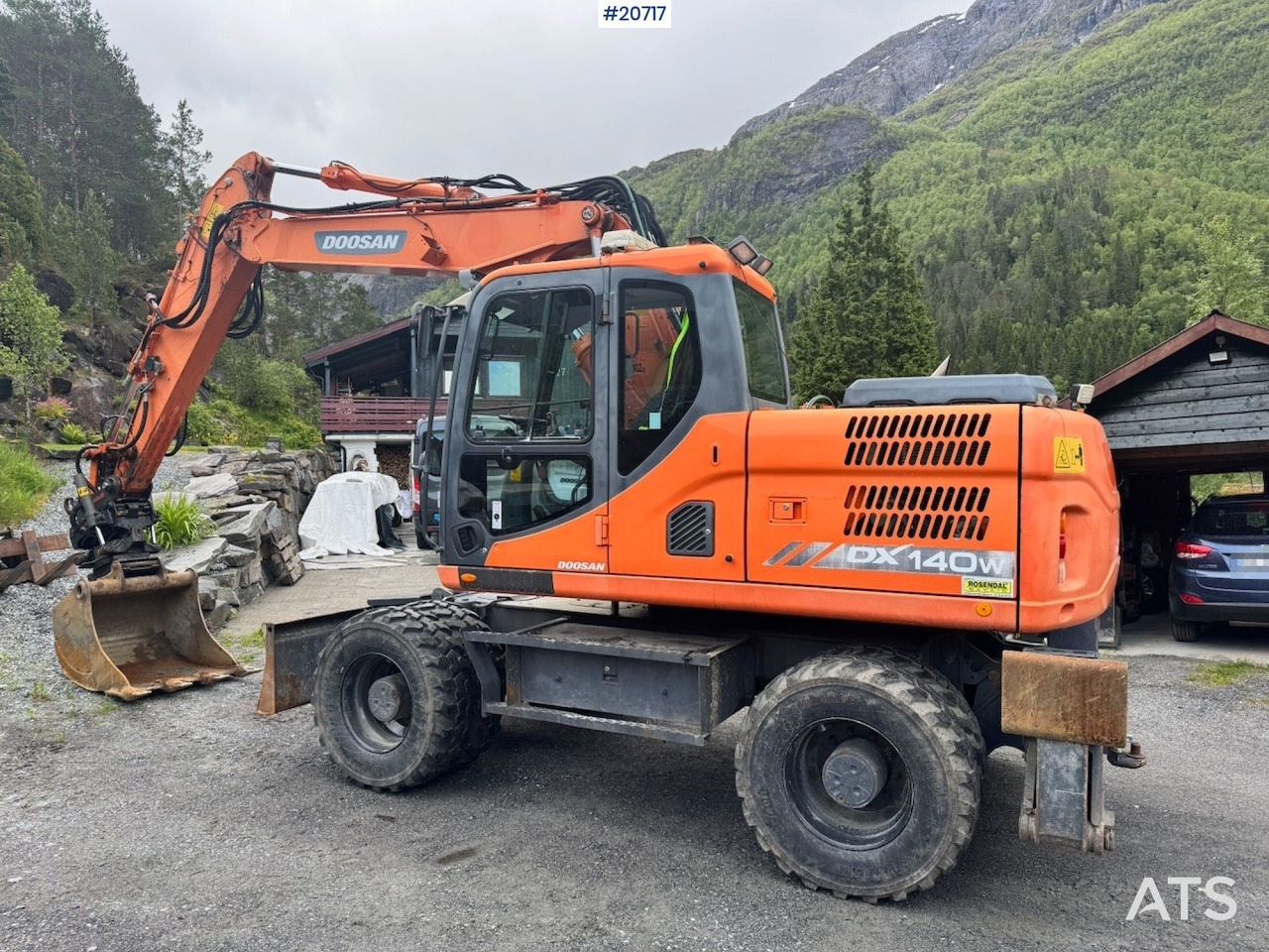 Doosan DX140W-3 - Экскаватор: фото 2 Doosan DX140W-3 - Экскаватор: фото 2