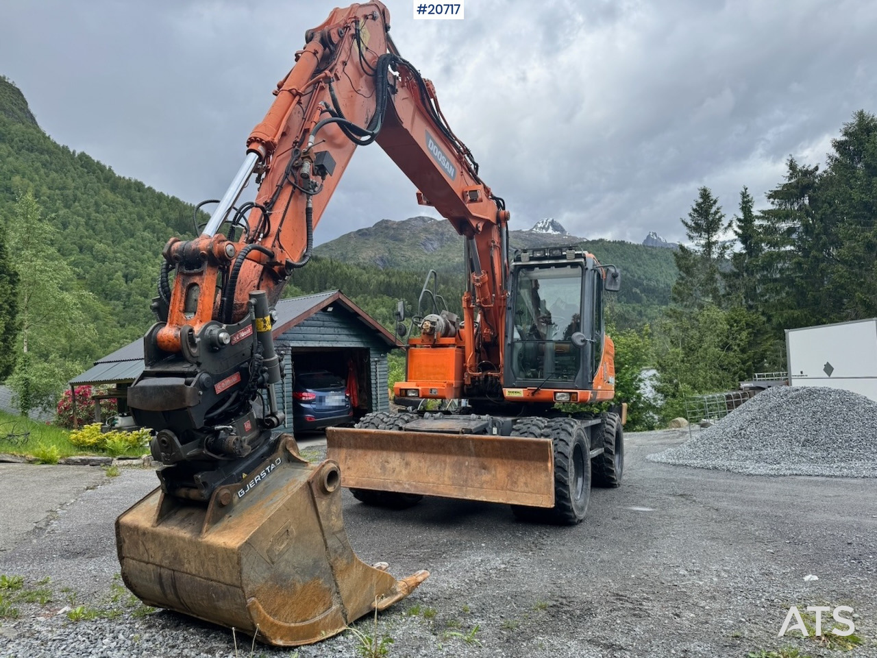 Экскаватор Doosan DX140W-3: фото 9