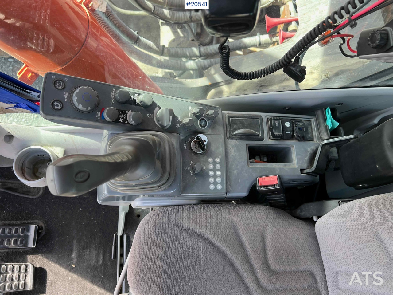 Экскаватор Hitachi zx530LCH-6: фото 38 Экскаватор Hitachi zx530LCH-6: фото 38