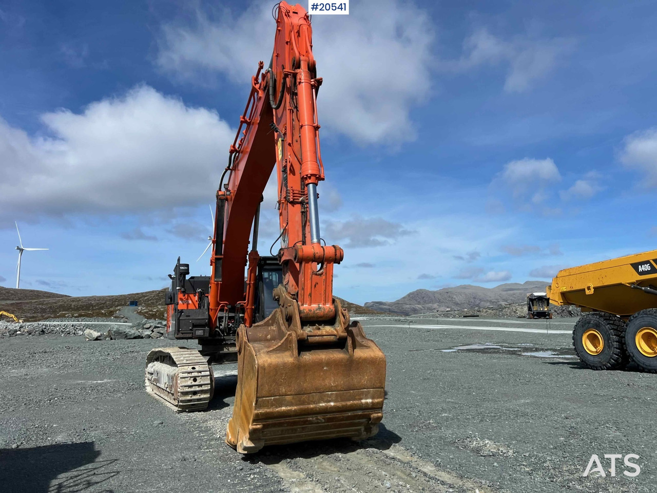 Экскаватор Hitachi zx530LCH-6: фото 6 Экскаватор Hitachi zx530LCH-6: фото 6