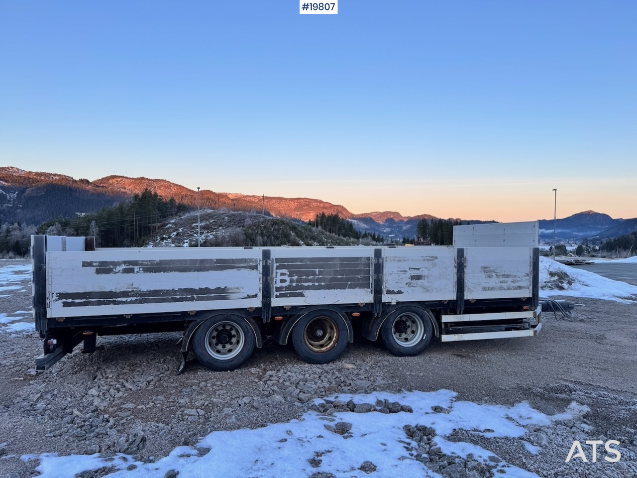Istrail 3 akslet plankjerre - Прицеп бортовой/ Платформа: фото 5 Istrail 3 akslet plankjerre - Прицеп бортовой/ Платформа: фото 5