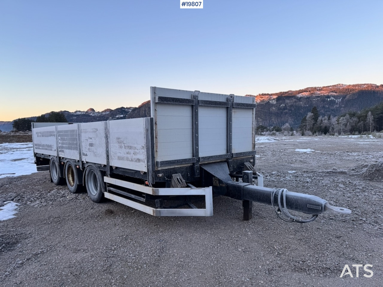 Istrail 3 akslet plankjerre - Прицеп бортовой/ Платформа: фото 3 Istrail 3 akslet plankjerre - Прицеп бортовой/ Платформа: фото 3