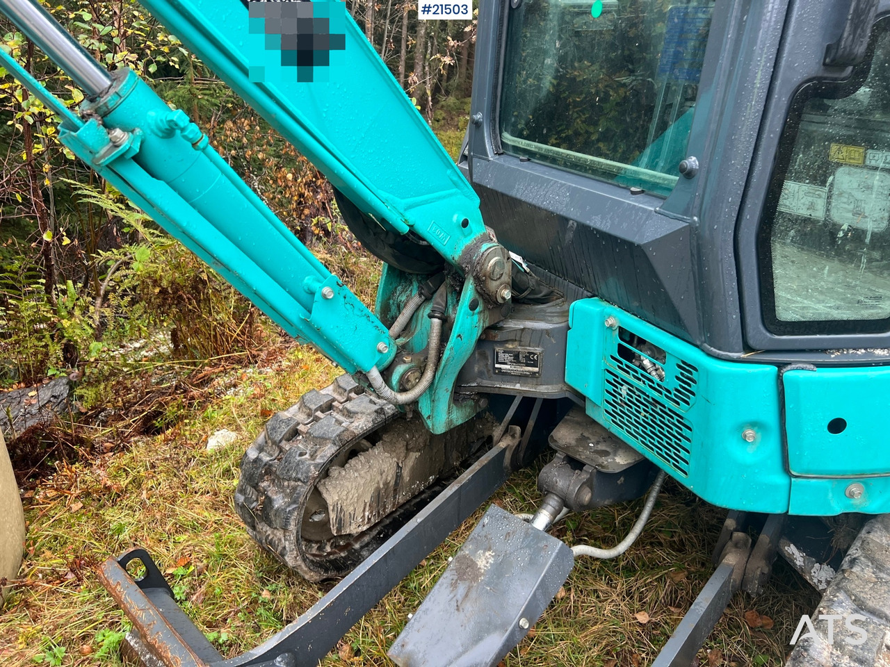 Kobelco Sk25SR-6E Gravemaskin m/ pusseskuffe,graveskuffe og tilt - Мини-экскаватор: фото 2 Kobelco Sk25SR-6E Gravemaskin m/ pusseskuffe,graveskuffe og tilt - Мини-экскаватор: фото 2