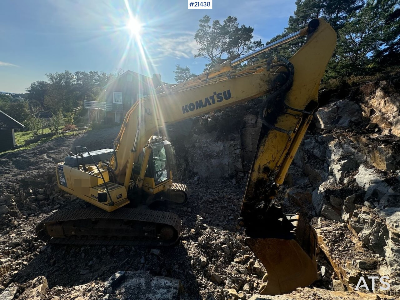 Komatsu PC210LC-8 - Гусеничный экскаватор: фото 4 Komatsu PC210LC-8 - Гусеничный экскаватор: фото 4