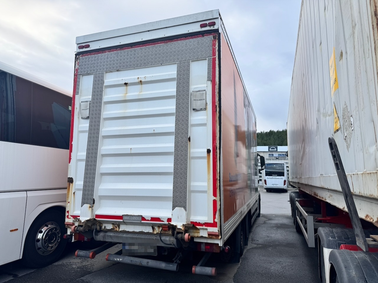 MAN MAN TGX 26.440 Skapbil m/ Full sideåpning. Rep objekt. - Грузовик с закрытым кузовом: фото 3 MAN MAN TGX 26.440 Skapbil m/ Full sideåpning. Rep objekt. - Грузовик с закрытым кузовом: фото 3