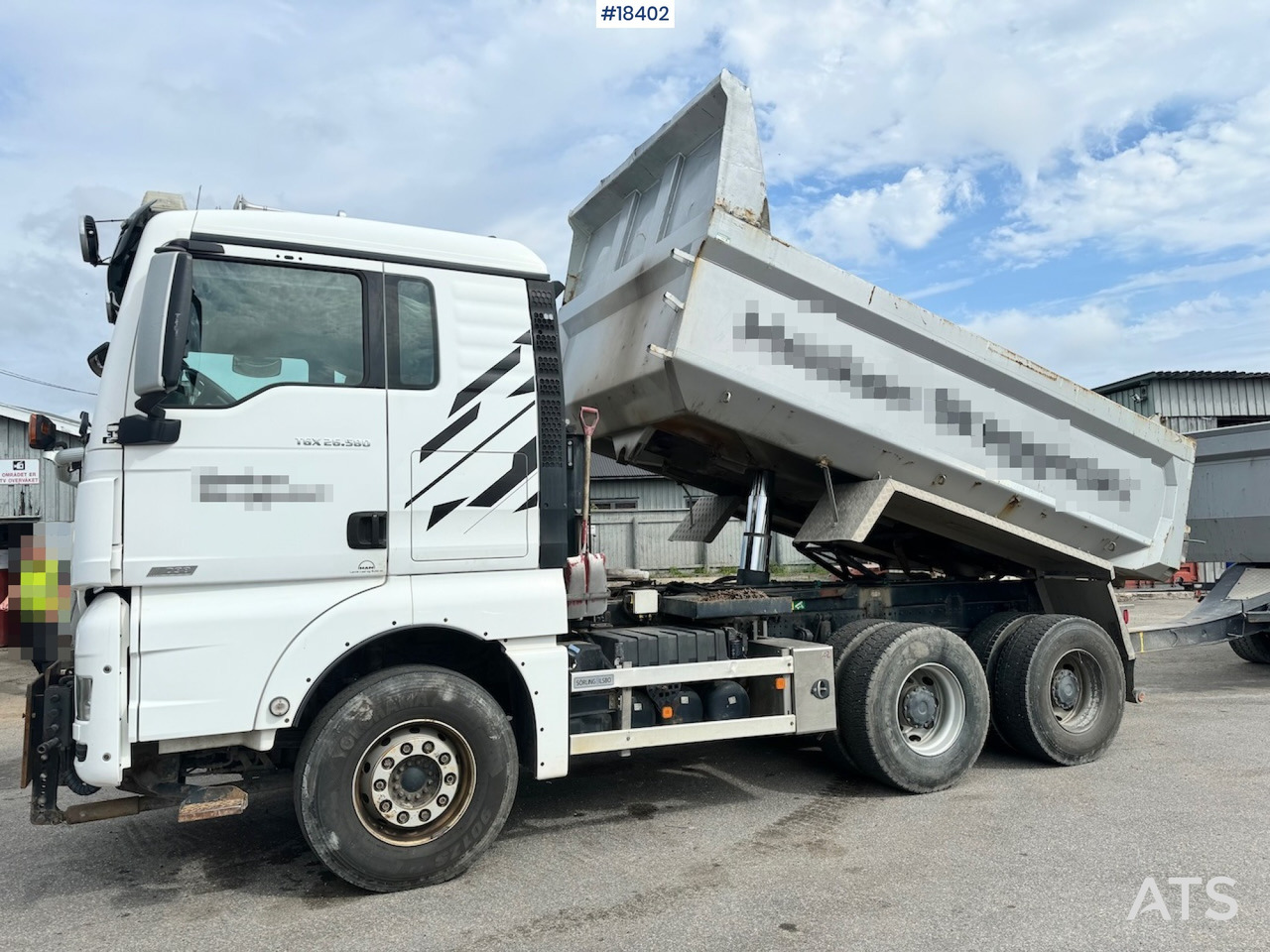 MAN TGX 26.580 - Самосвал: фото 2 MAN TGX 26.580 - Самосвал: фото 2