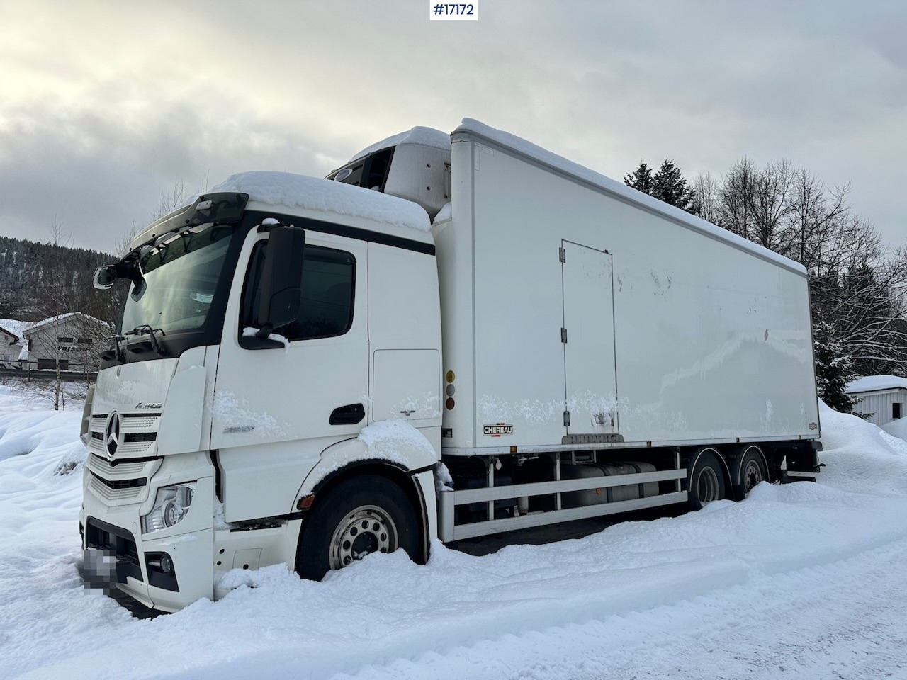 Mercedes Actros 2551 - Грузовик с закрытым кузовом: фото 2 Mercedes Actros 2551 - Грузовик с закрытым кузовом: фото 2