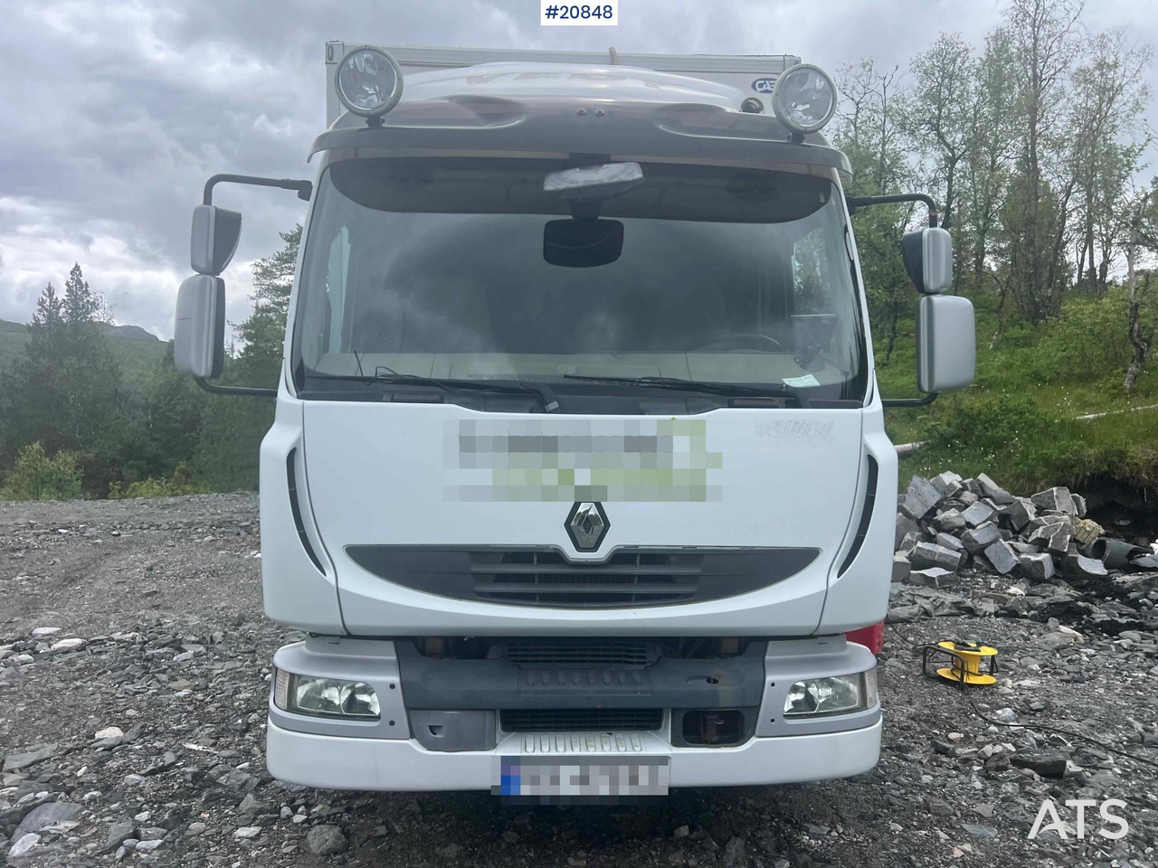 Renault midlum - Грузовик с закрытым кузовом: фото 4 Renault midlum - Грузовик с закрытым кузовом: фото 4