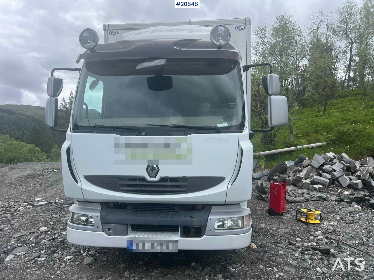 Renault midlum - Грузовик с закрытым кузовом: фото 3 Renault midlum - Грузовик с закрытым кузовом: фото 3