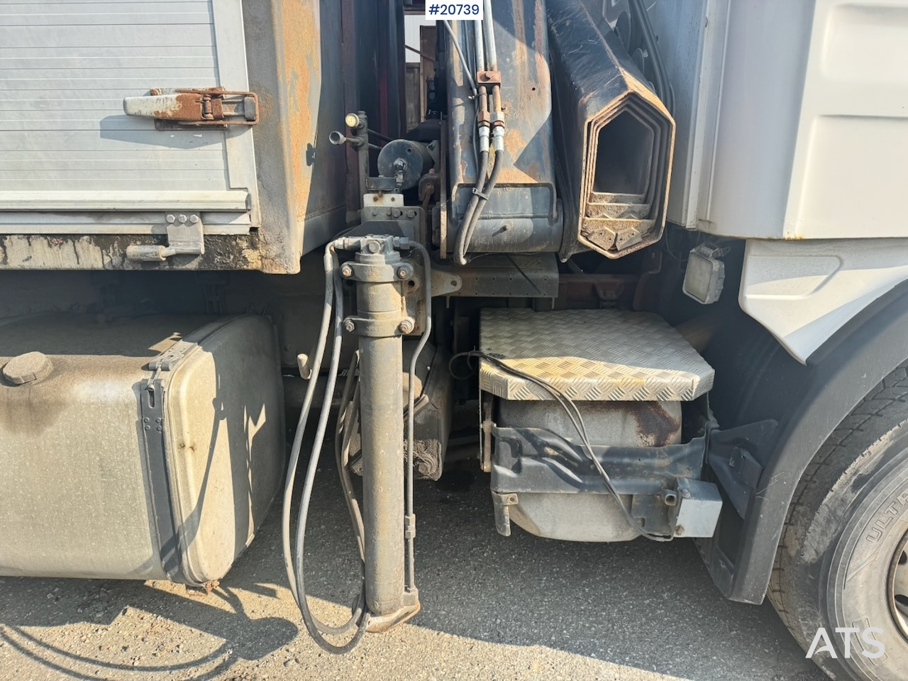 Грузовик бортовой/ Платформа, Автоманипулятор Scania P124: фото 29