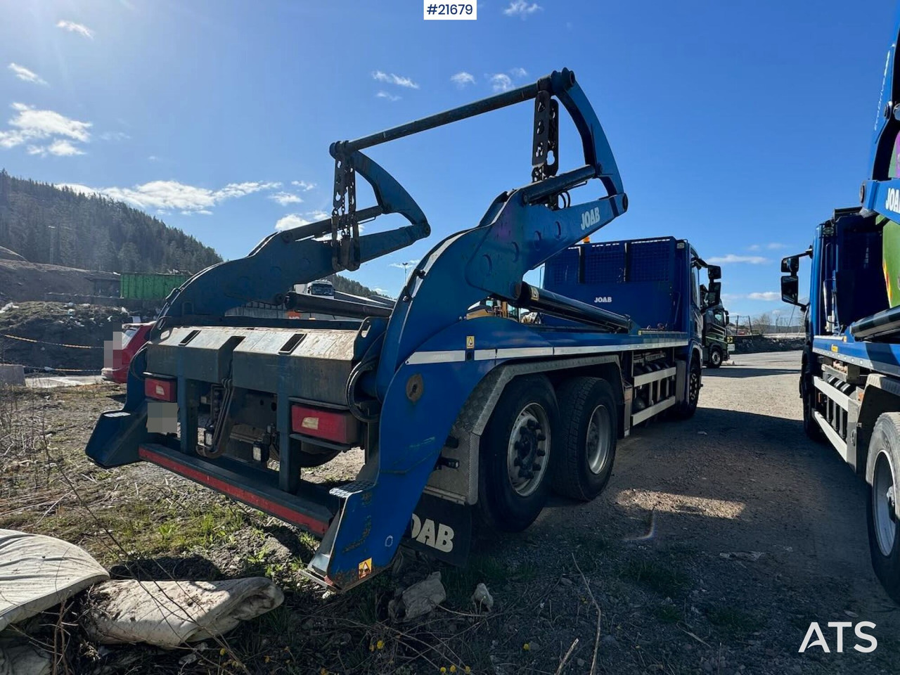 Портальный бункеровоз Scania P340 6x2 Liftdumper m/ Joab påbygg SE VIDEO: фото 7 Портальный бункеровоз Scania P340 6x2 Liftdumper m/ Joab påbygg SE VIDEO: фото 7