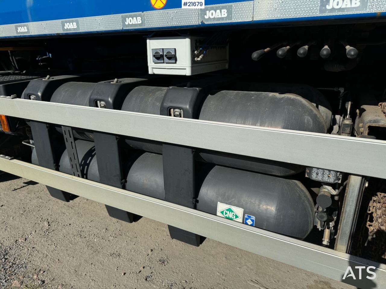 Портальный бункеровоз Scania P340 6x2 Liftdumper m/ Joab påbygg SE VIDEO: фото 18 Портальный бункеровоз Scania P340 6x2 Liftdumper m/ Joab påbygg SE VIDEO: фото 18